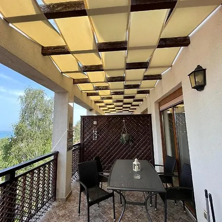 Cosy With Sea View In Santa Marina Созопол